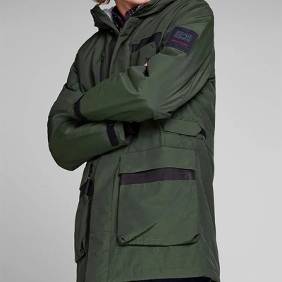 市场上装-棉衣/羽绒服-外单靓仔棉服
