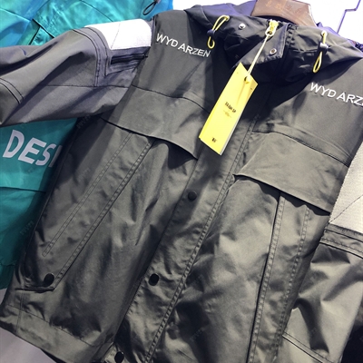 市场上装-夹克-休闲夹克【实拍】