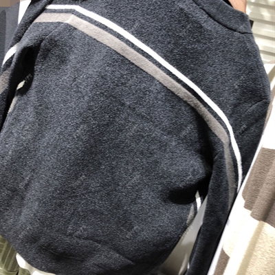 市场上装-毛衫-时尚商务毛衫【实拍】