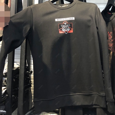 市场上装-卫衣-时尚商务卫衣【实拍】