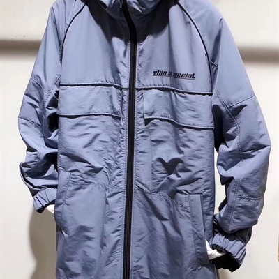 市场上装-大衣-时尚商务大衣【实拍】