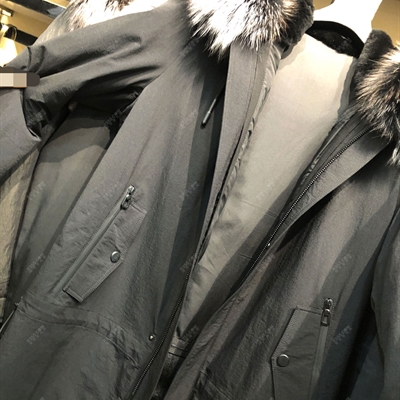 市场上装-大衣-时尚商务大衣【实拍】