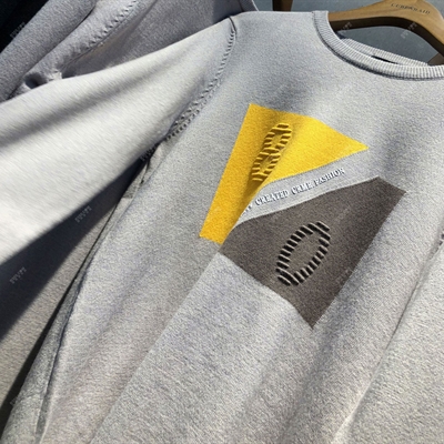 市场上装-毛衫-靓仔毛衫【实拍】