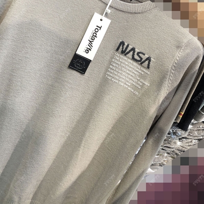 市场上装-毛衫-靓仔毛衫【实拍】