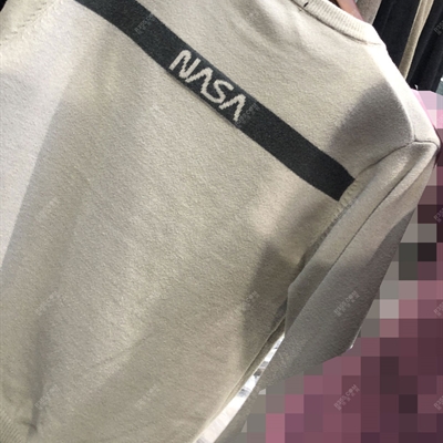 市场上装-毛衫-靓仔毛衫【实拍】