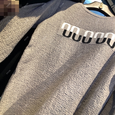 市场上装-毛衫-靓仔毛衫【实拍】