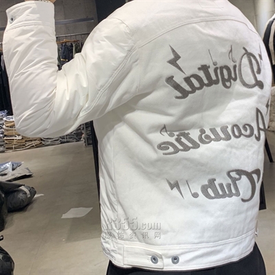 市场上装-棉衣/羽绒服-休闲棉服