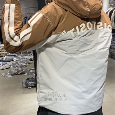 市场上装-棉衣/羽绒服-休闲棉服