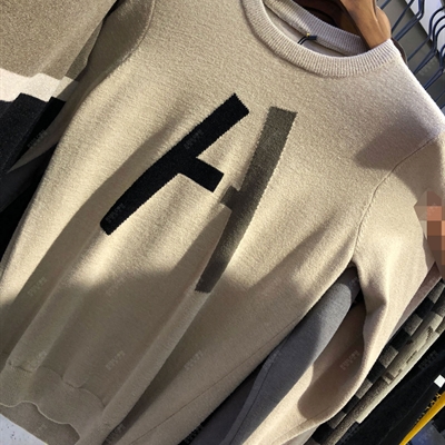 市场上装-毛衫-时尚商务毛衫【实拍】