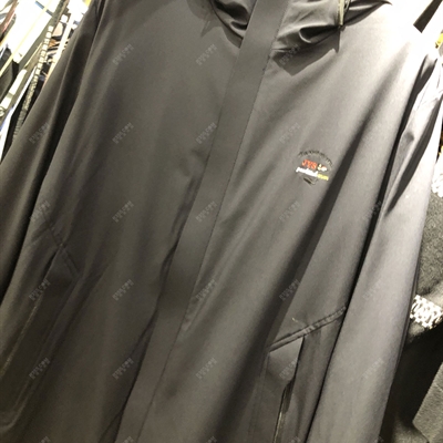 市场上装-大衣-时尚商务大衣【实拍】