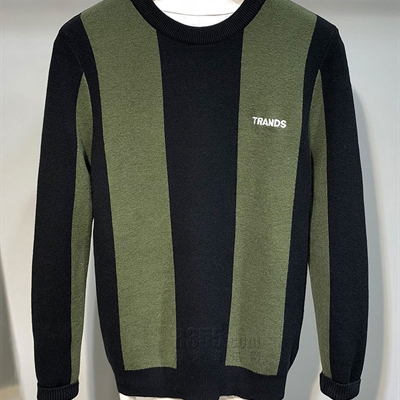 市场上装-毛衫-时尚商务毛衫【实拍】