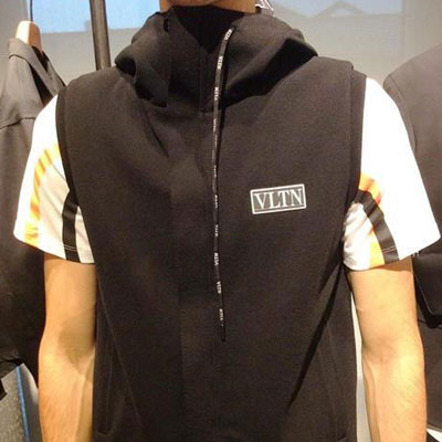 	2020秋冬_Valentino_马夹_欧洲大牌资料