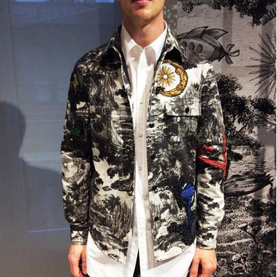 	2020秋冬_Valentino_牛仔衣_欧洲大牌资料
