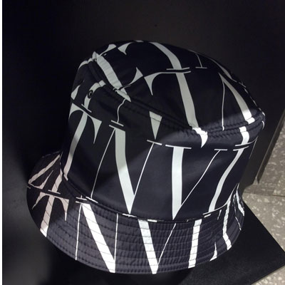 	2020秋冬_Valentino_配件_欧洲大牌资料