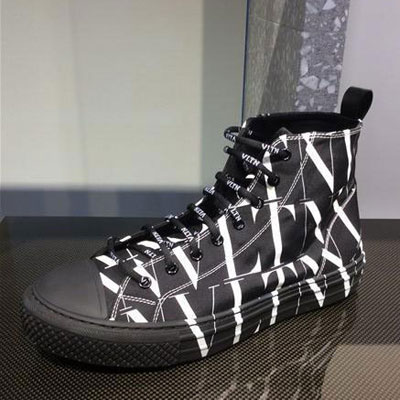 	2020秋冬_Valentino_鞋子_欧洲大牌资料