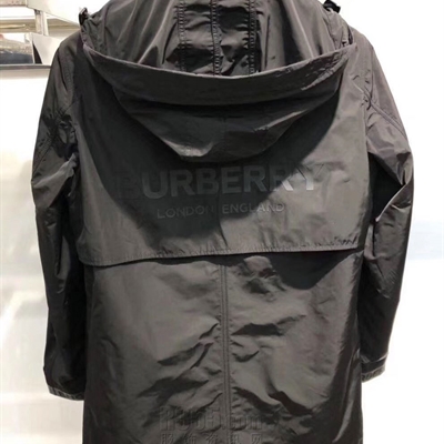 市场上装-大衣-时尚商务大衣【实拍】