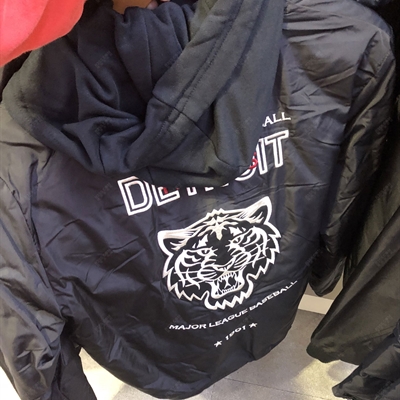 运动品牌-棉衣/羽绒-男运动棉服（实拍）