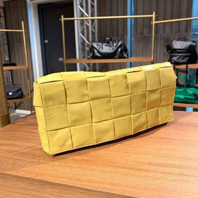 2020秋冬_Bottega Veneta_配件_欧洲大牌资料