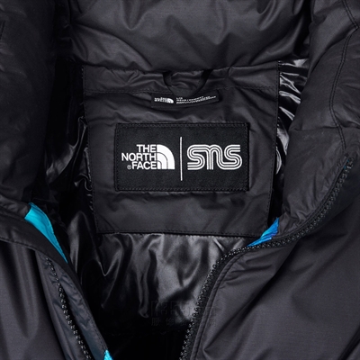 户外品牌-棉衣/羽绒服-【联名款The North Face x Sneakernstuff】男户外棉服