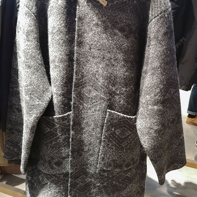 户外品牌-户外外套-男户外外套（实拍）