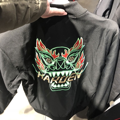运动品牌-外套-男运动棒球服（实拍）