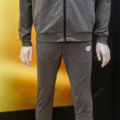 户外品牌-户外外套-【ISPO慕尼黑国际体育用品展】男户外外套