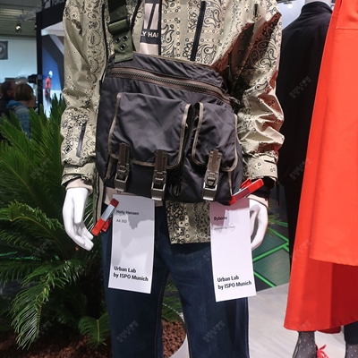 户外品牌-户外外套-【ISPO慕尼黑国际体育用品展】男户外外套