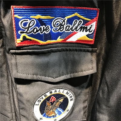 市场上装-棉衣/羽绒服-时尚商务棉服