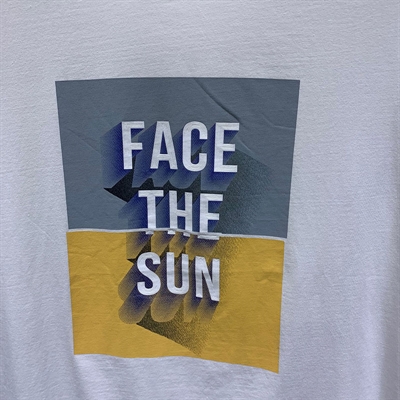 市场上装-T恤-靓仔T恤【实拍】