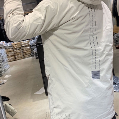 市场上装-棉衣/羽绒服-休闲棉服