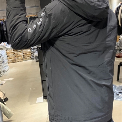 市场上装-棉衣/羽绒服-休闲棉服