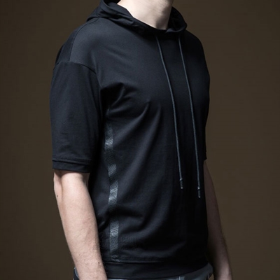 市场上装-T恤-靓仔T恤