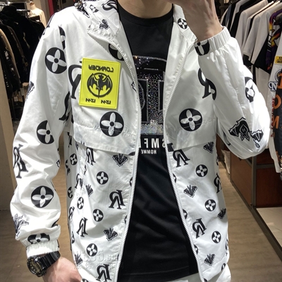 市场上装-夹克-时尚商务夹克