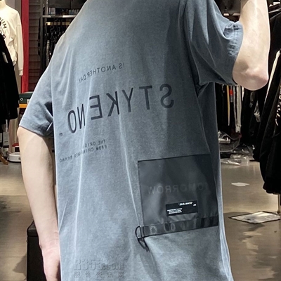 市场上装-T恤-休闲时尚T恤