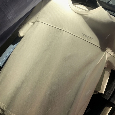 市场上装-T恤-休闲时尚T恤【实拍】