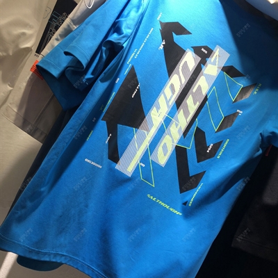 市场上装-T恤-休闲时尚T恤【实拍】