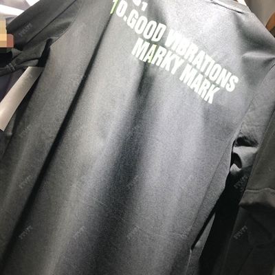 市场上装-T恤-休闲时尚T恤【实拍】