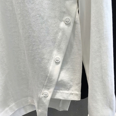 市场上装-T恤-休闲时尚T恤【实拍】