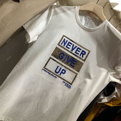 市场上装-T恤-靓仔T恤【实拍】