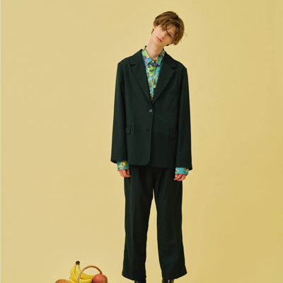 东京《ADANS》2021秋冬潮流前卫男装