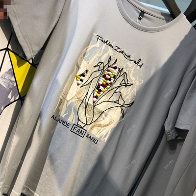 市场上装-T恤-靓仔T恤【实拍】