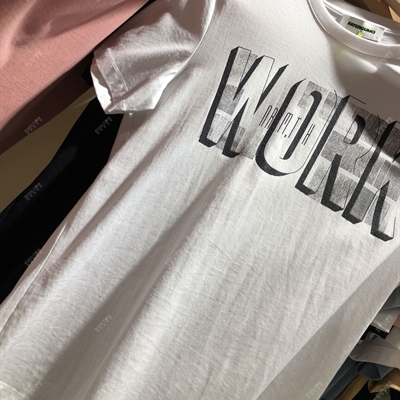 市场上装-T恤-靓仔T恤【实拍】