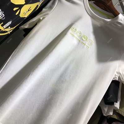 市场上装-T恤-靓仔T恤【实拍】