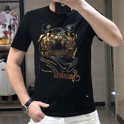 市场上装-T恤-欧货T恤