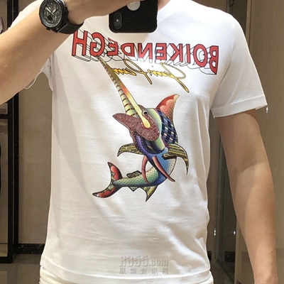 市场上装-T恤-欧货T恤