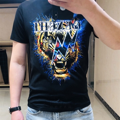 市场上装-T恤-欧货T恤