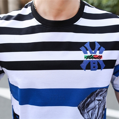 市场上装-T恤-欧货T恤