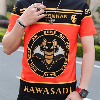 市场上装-T恤-欧货T恤