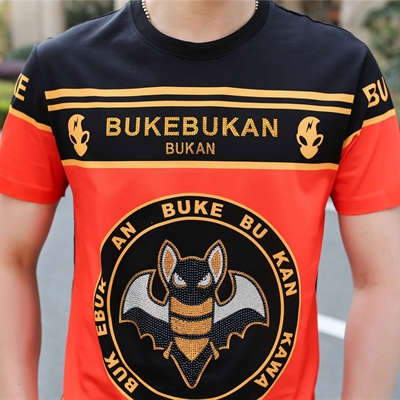 市场上装-T恤-欧货T恤