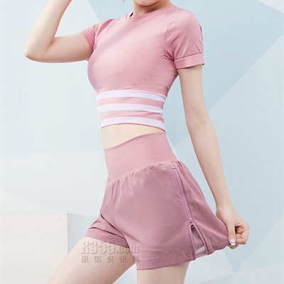 运动品牌-套装-女运动套装